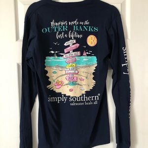 NWOT Simply Southern Outer Banks Tshirt